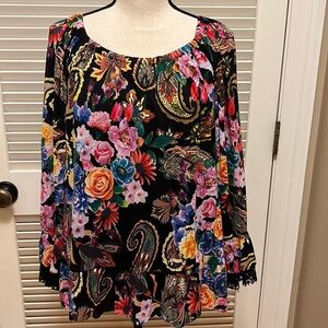 Caleaas Tunic in Vibrant Floral Print